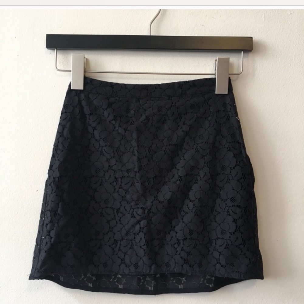 Talula Lace skirt